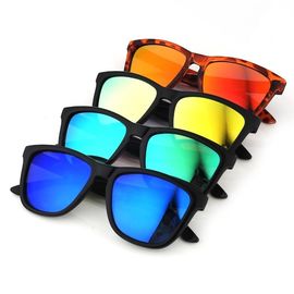 Forme a mulheres completas dos óculos de sol do quadro o peso leve retro com uV400 fornecedor